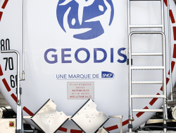Back of a GEODIS truck