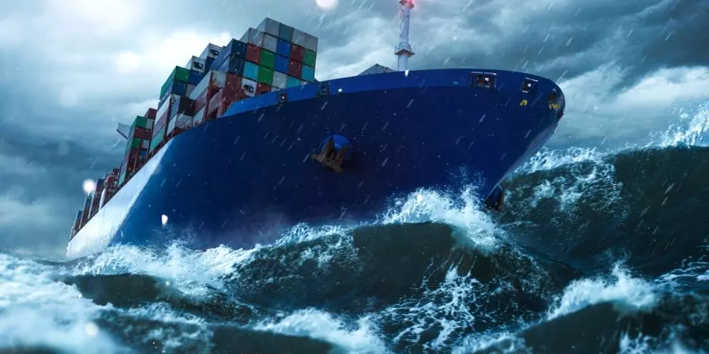 bateau cargo conteneurs