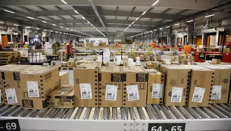 warehouse with parcels